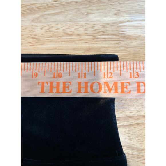 Spanx Velvet Leggings in Black Women's M - Picture 11 of 13